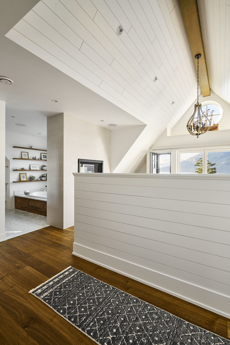 second floor landing/hallway in Lands End home